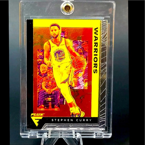 Steph Curry - Picture 1 of 2